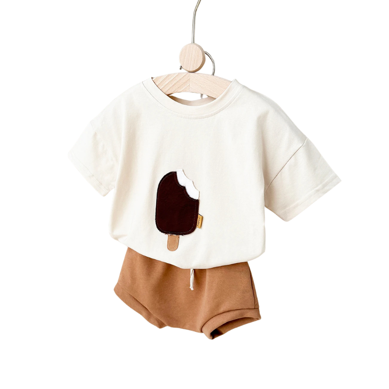 Frostiger Biss Outfit